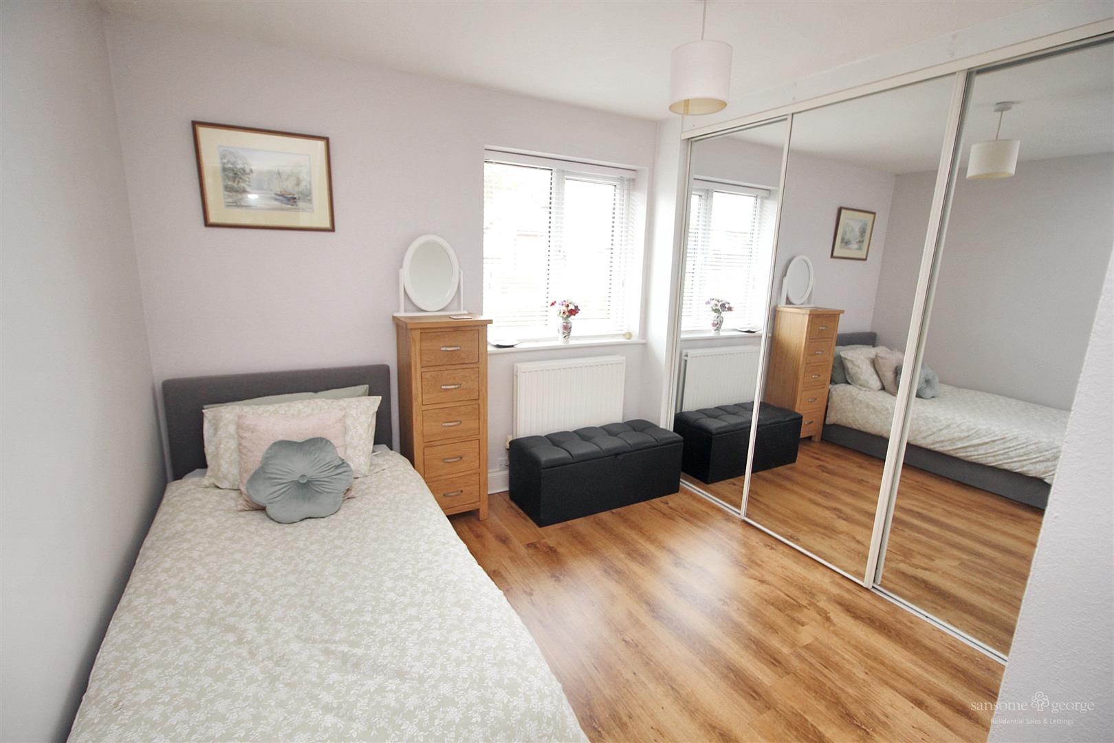 Westwood Glen, Tilehurst, Reading